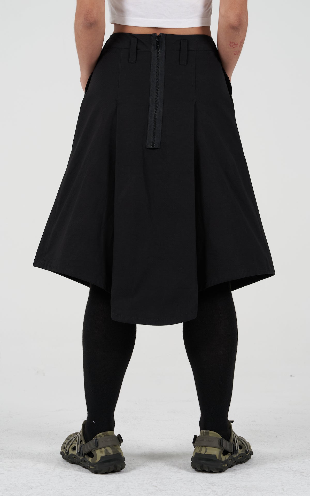 1. "EXPOSITION" Expandable Skirt / TRJCT W